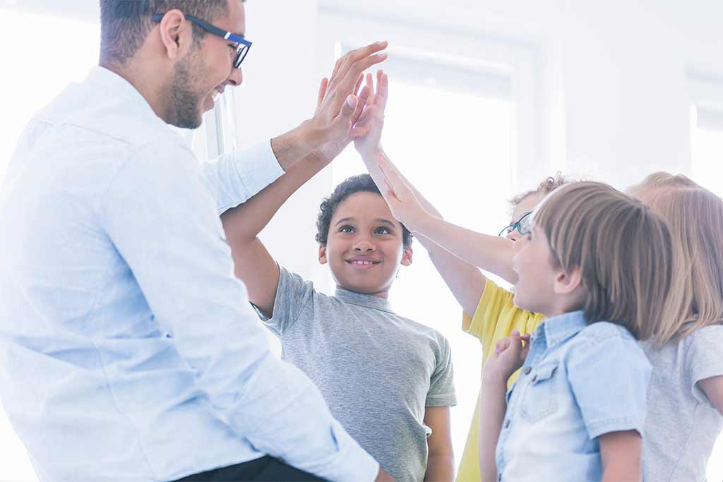 Cursos de idiomas presenciales Dexway Classroom Companion