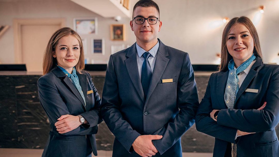 Inglés profesional para hostelería: Dexway AI Receptionists & Hotel Workers
