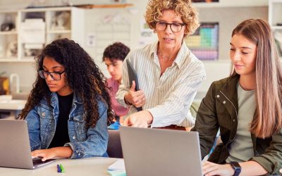 Success story: International school promotes oral practice in high school with Dexway Zone